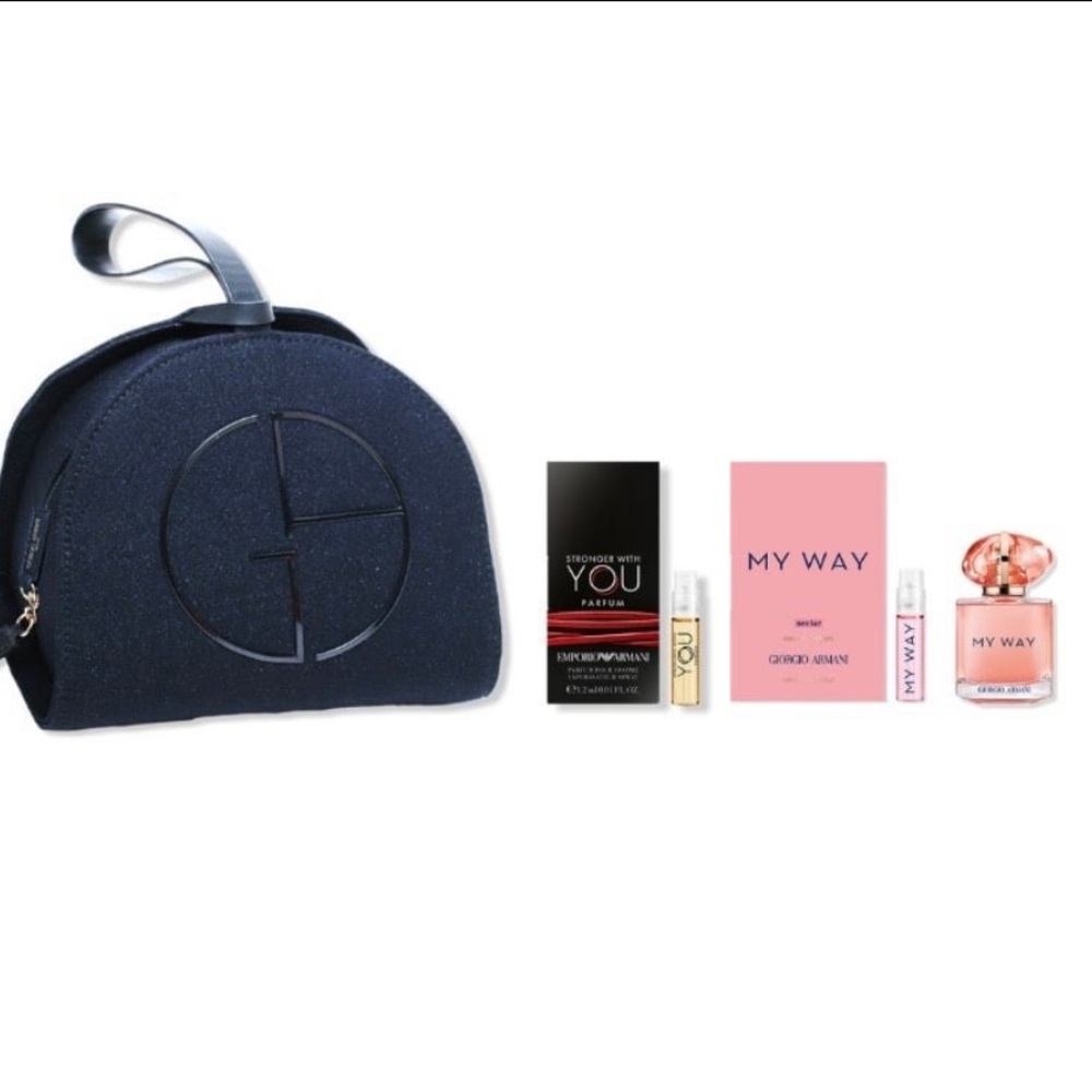 ARMANI beauty travel case with mini perfume (unisex )